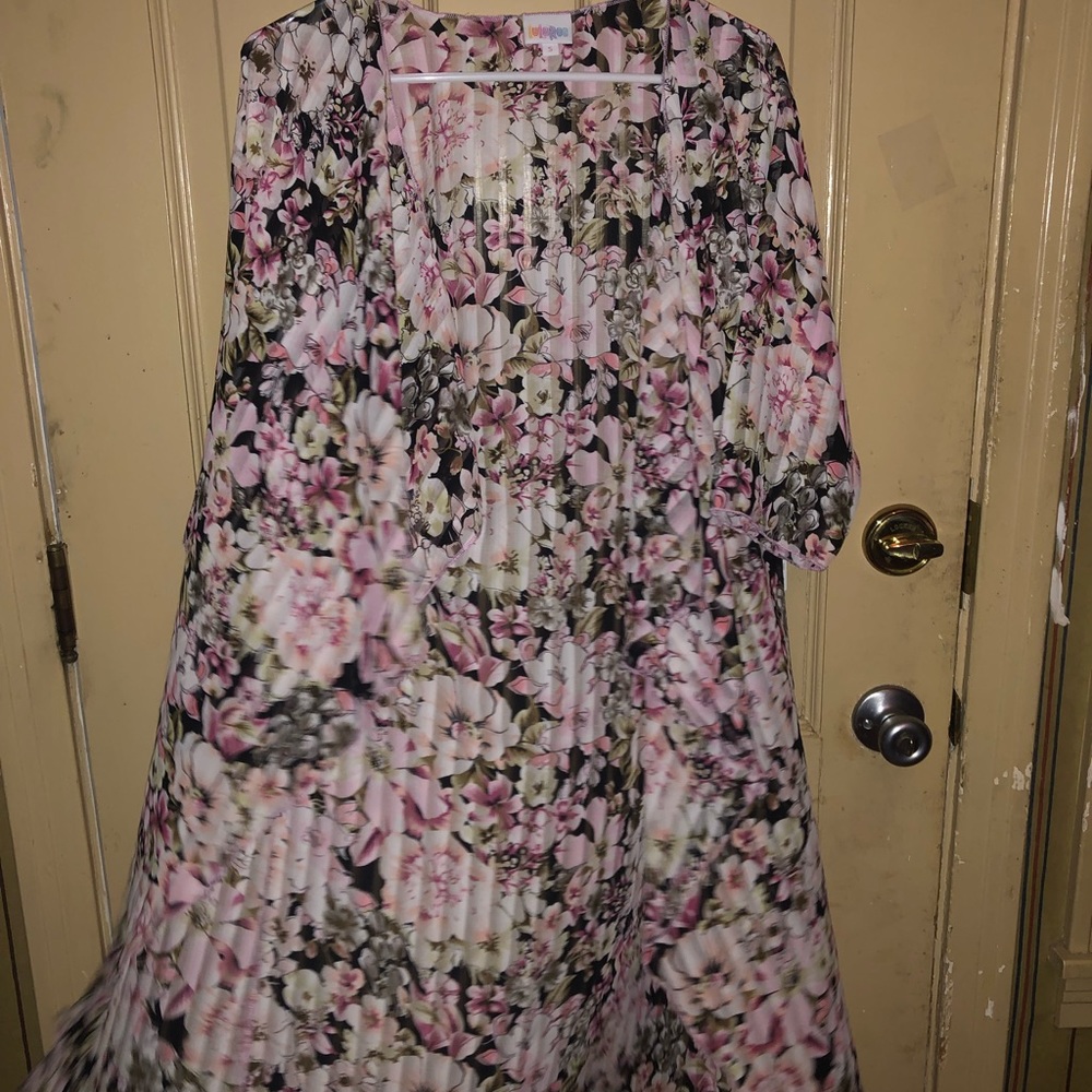 Small Floral with ghost stripes Shirley